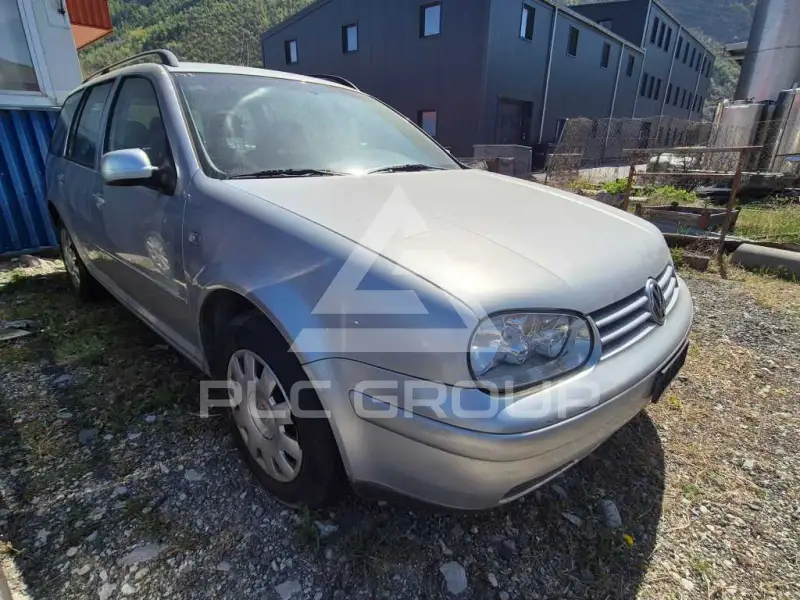 2002 Volkswagen GOLF