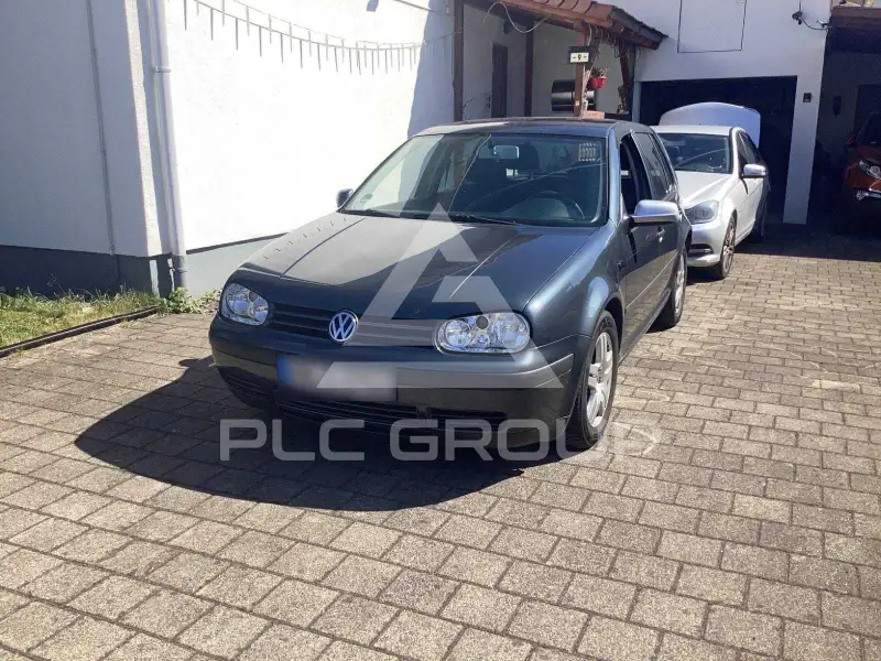 2002 Volkswagen GOLF