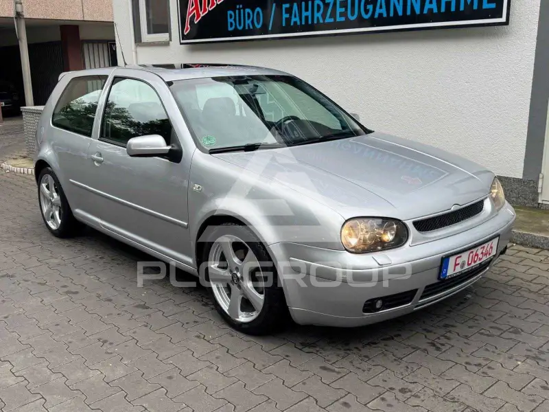 2002 Volkswagen GOLF