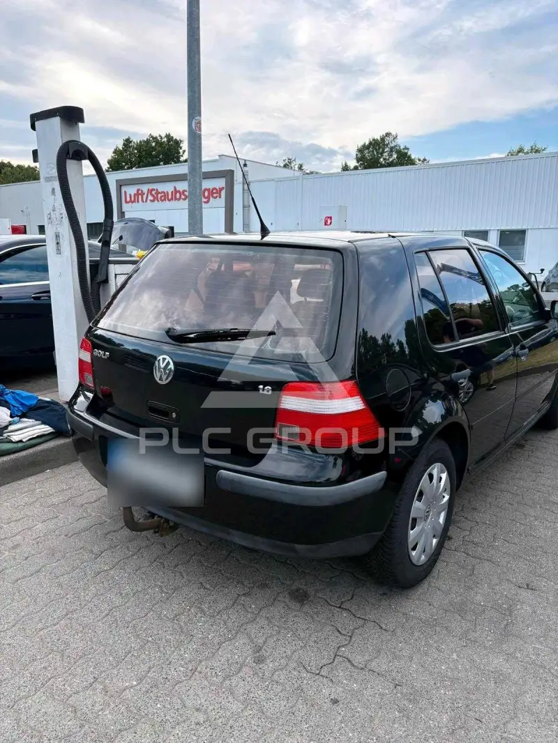 2002 Volkswagen GOLF