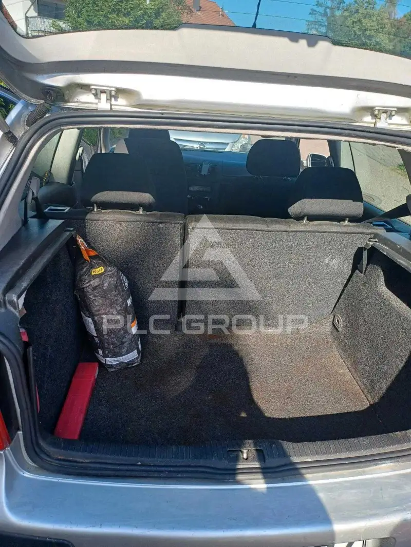 2002 Volkswagen GOLF