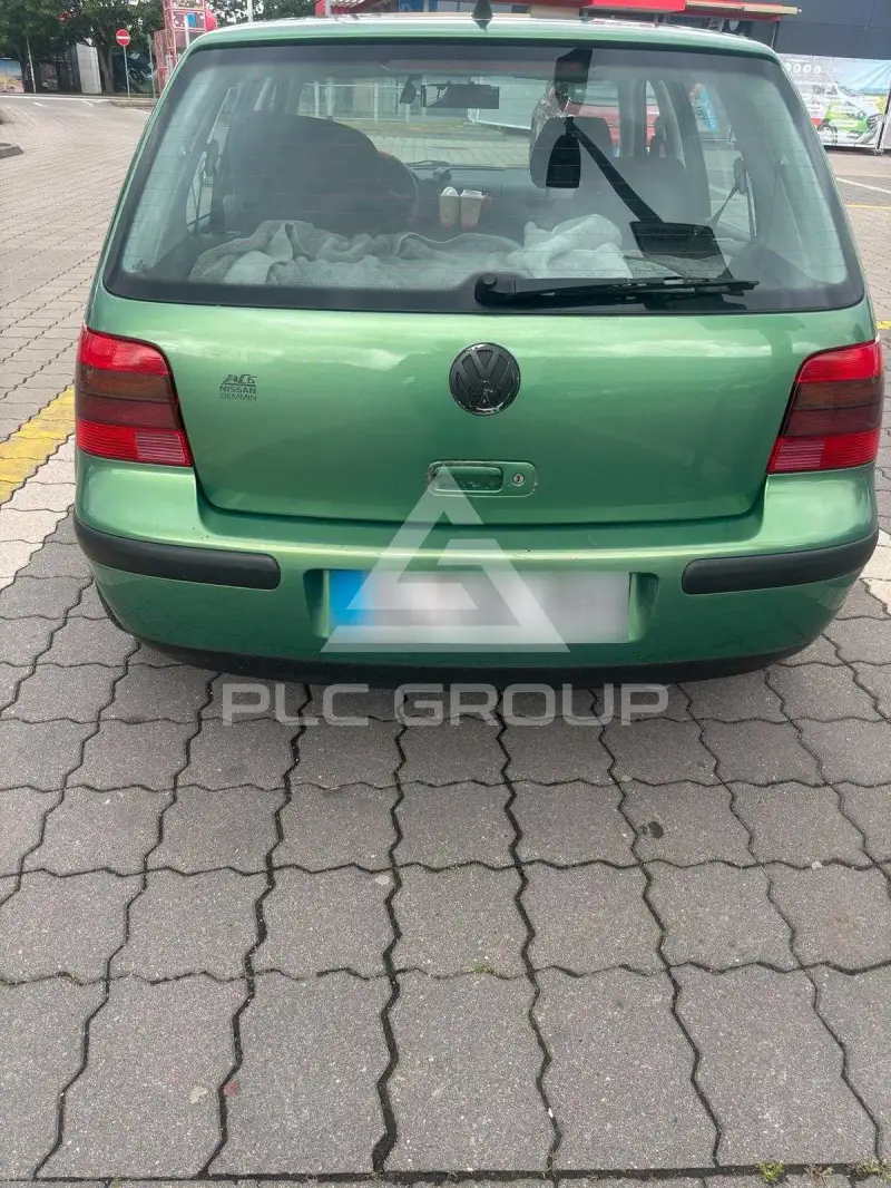 2002 Volkswagen GOLF