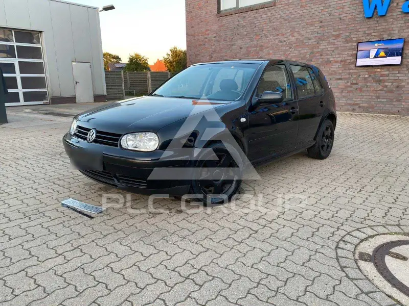 2002 Volkswagen GOLF