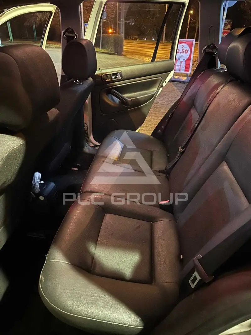 2002 Volkswagen GOLF