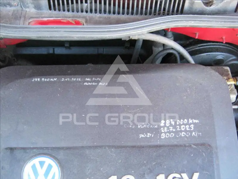 2002 Volkswagen GOLF