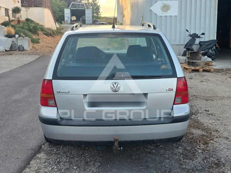 2002 Volkswagen GOLF