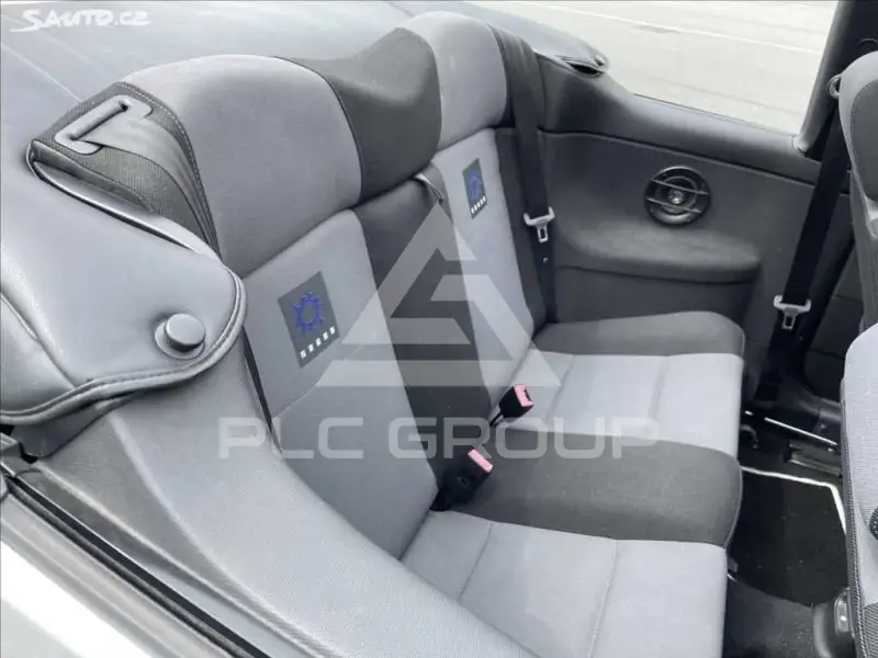 2002 Volkswagen GOLF