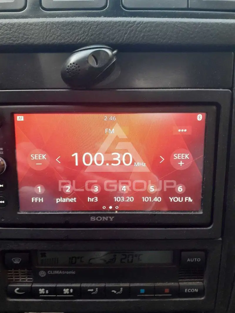 2002 Volkswagen GOLF