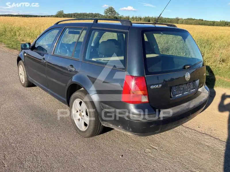 2002 Volkswagen GOLF