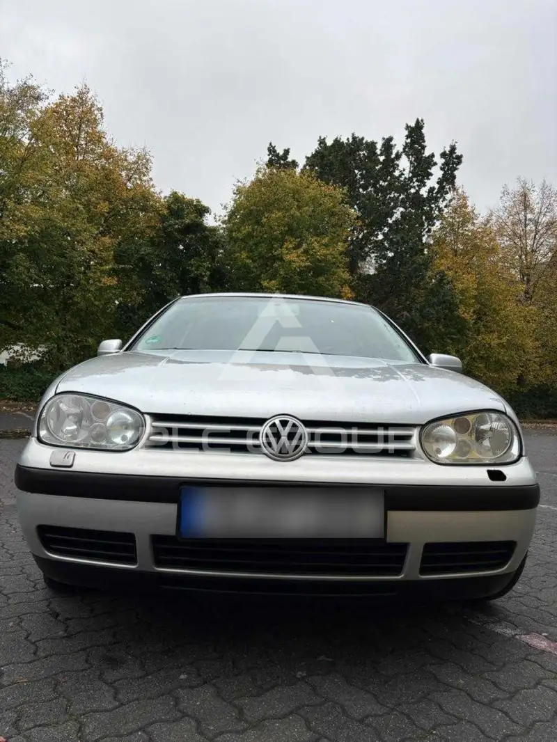 2002 Volkswagen GOLF