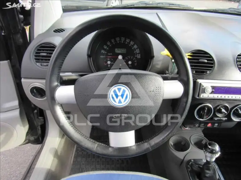 2002 Volkswagen BEETLE