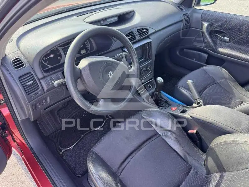 2002 Renault Laguna