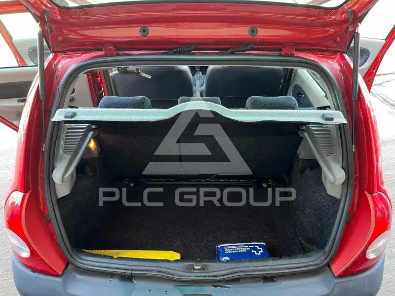 2002 Renault Clio