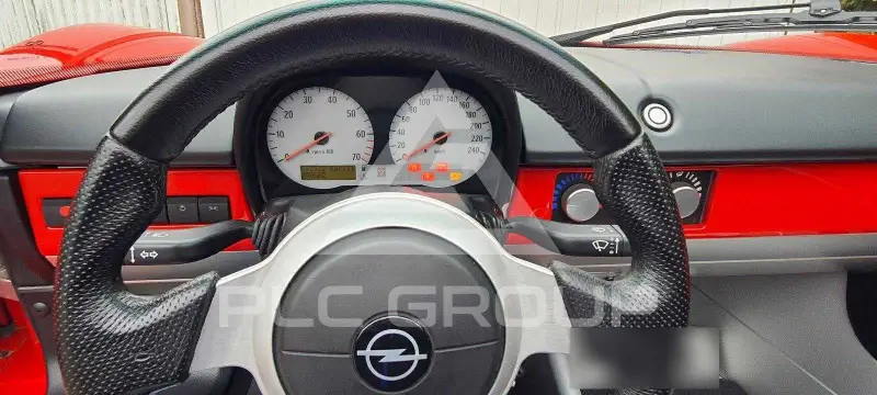 2002 Opel Speedster