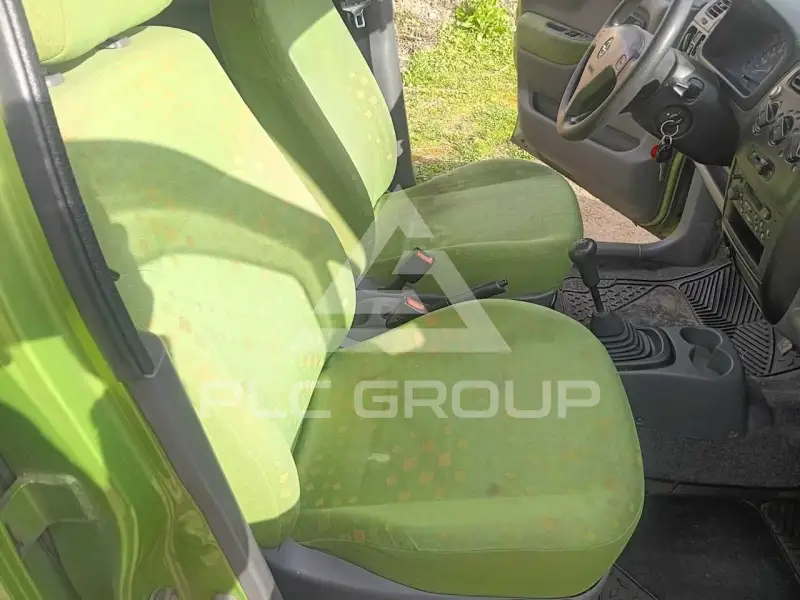 2002 Opel AGILA