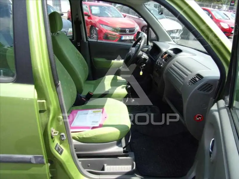 2002 Opel AGILA