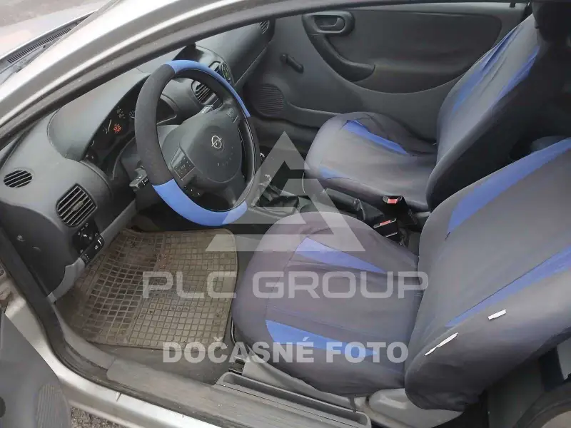 2002 Opel Corsa