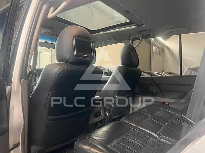 2003 Mitsubishi PAJARO