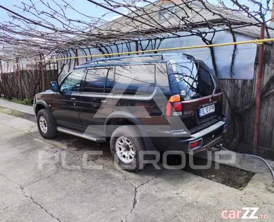 2003 Mitsubishi PAJARO