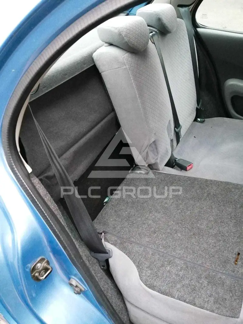 2003 Nissan MICRA