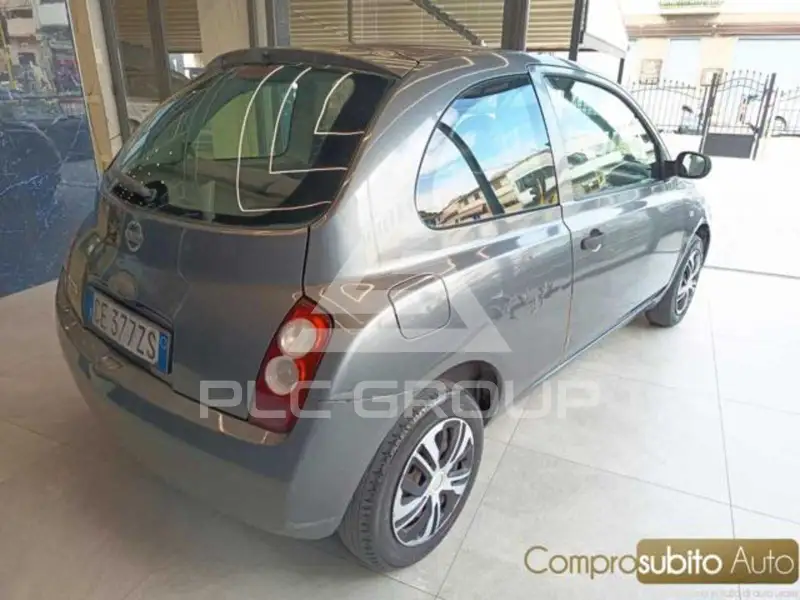 2003 Nissan MICRA