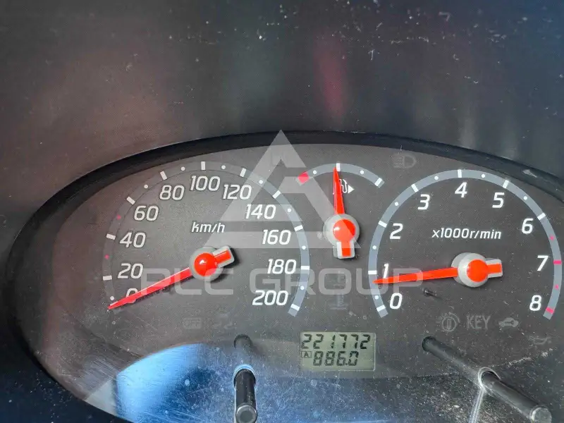 2003 Nissan MICRA