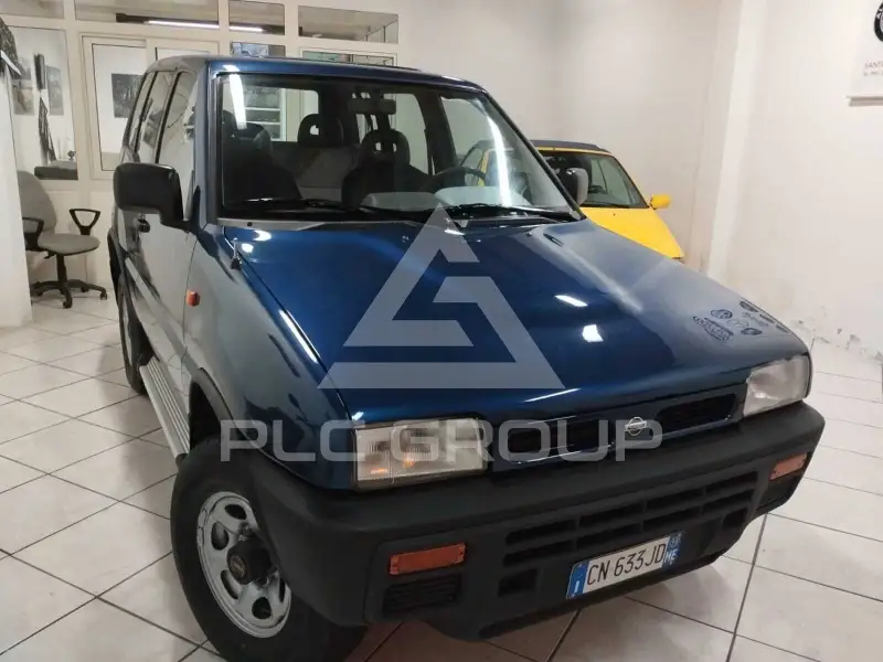 2003 Nissan Terrano