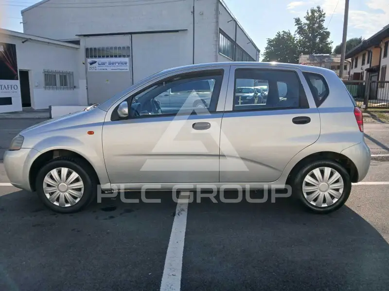 2003 GM Daewoo 