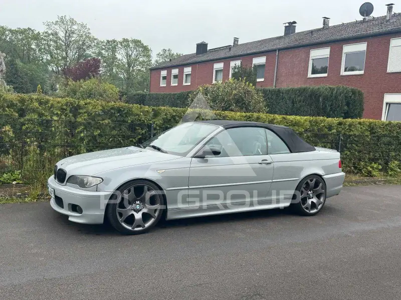 2003 BMW 218