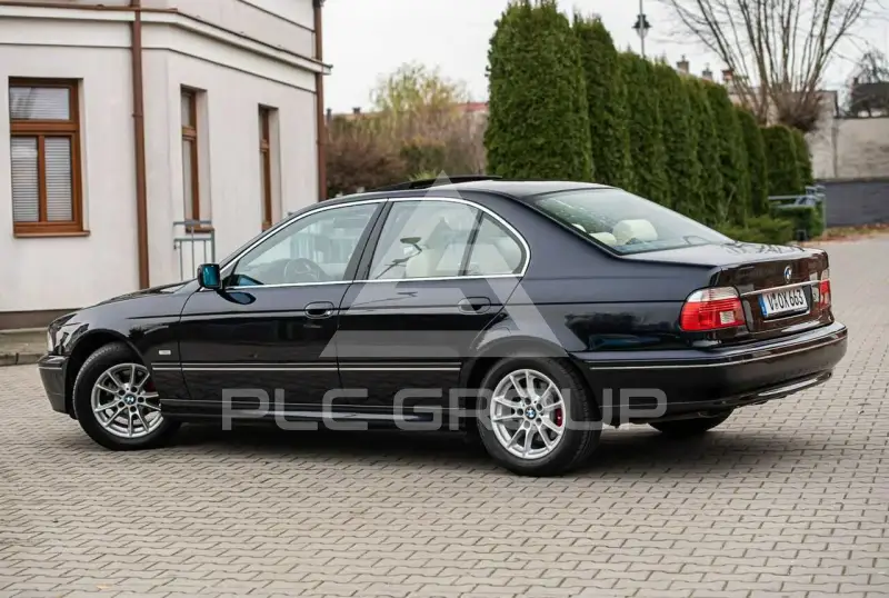 2003 BMW 7 Series