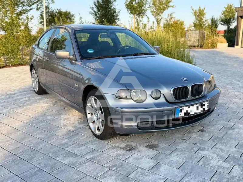 2003 BMW 330