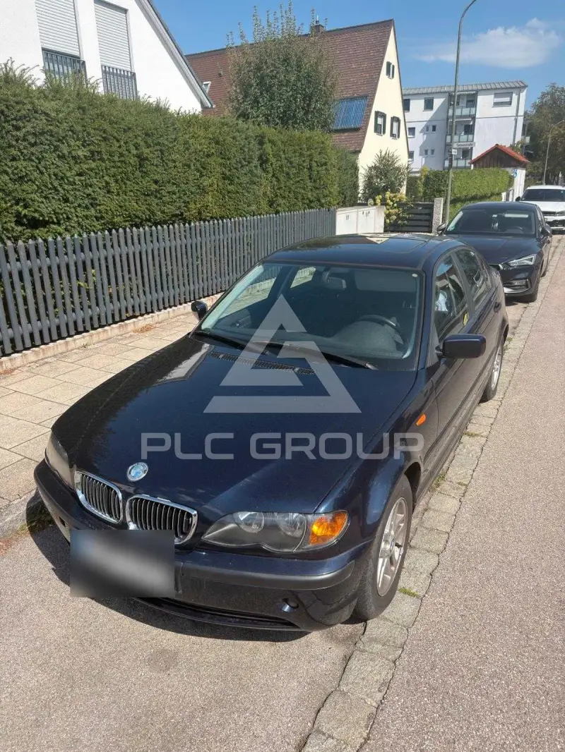 2003 BMW 330