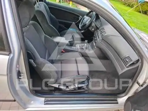 2003 BMW 330