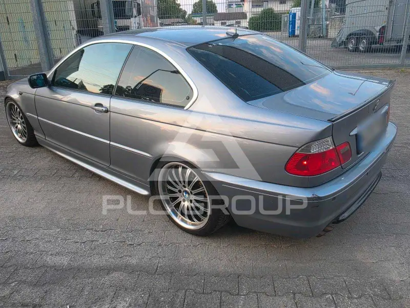 2003 BMW 330