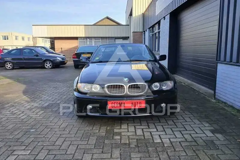 2003 BMW 330