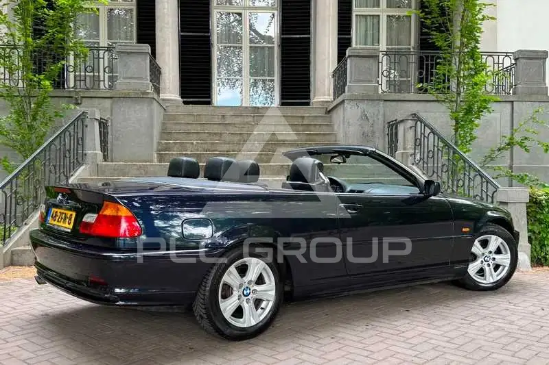 2003 BMW 330