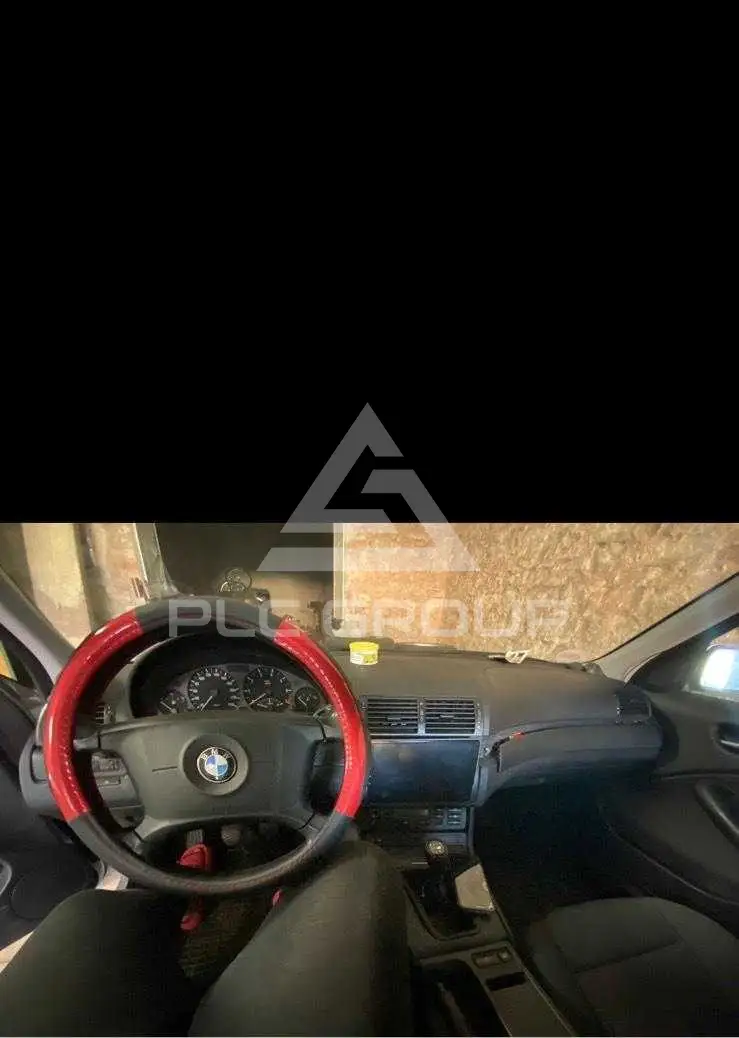 2003 BMW 330