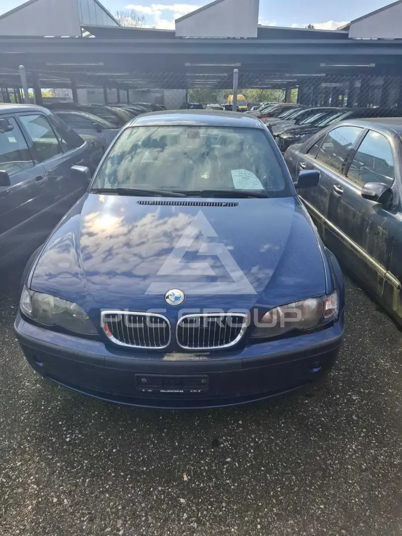 2003 BMW 330