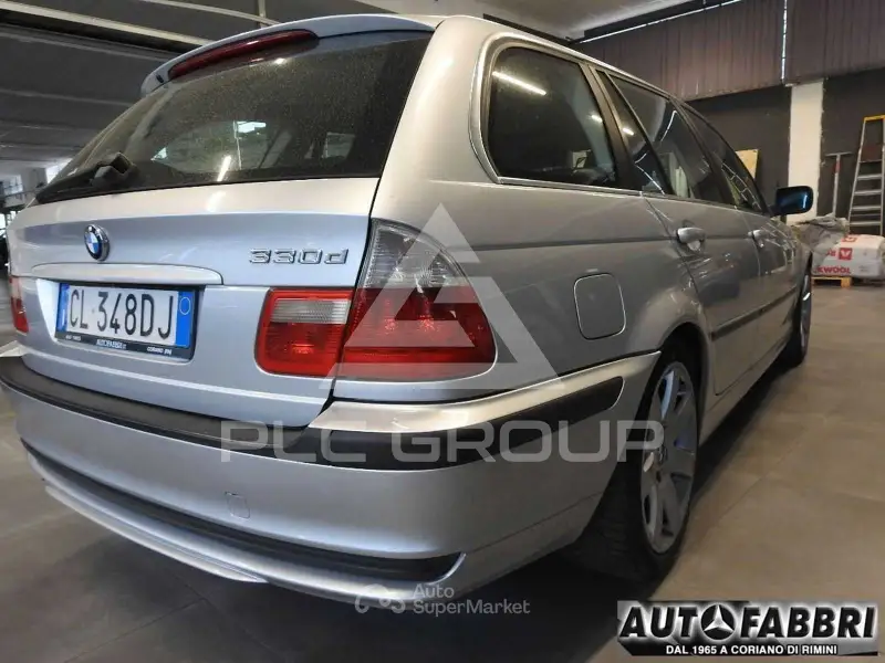 2003 BMW 330