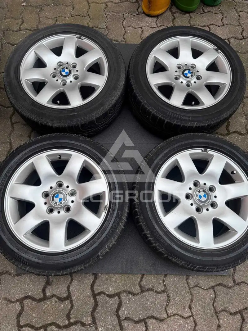 2003 BMW 330