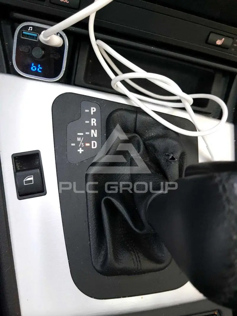 2003 BMW 330