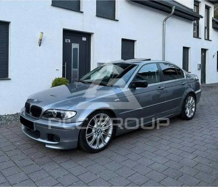 2003 BMW 330