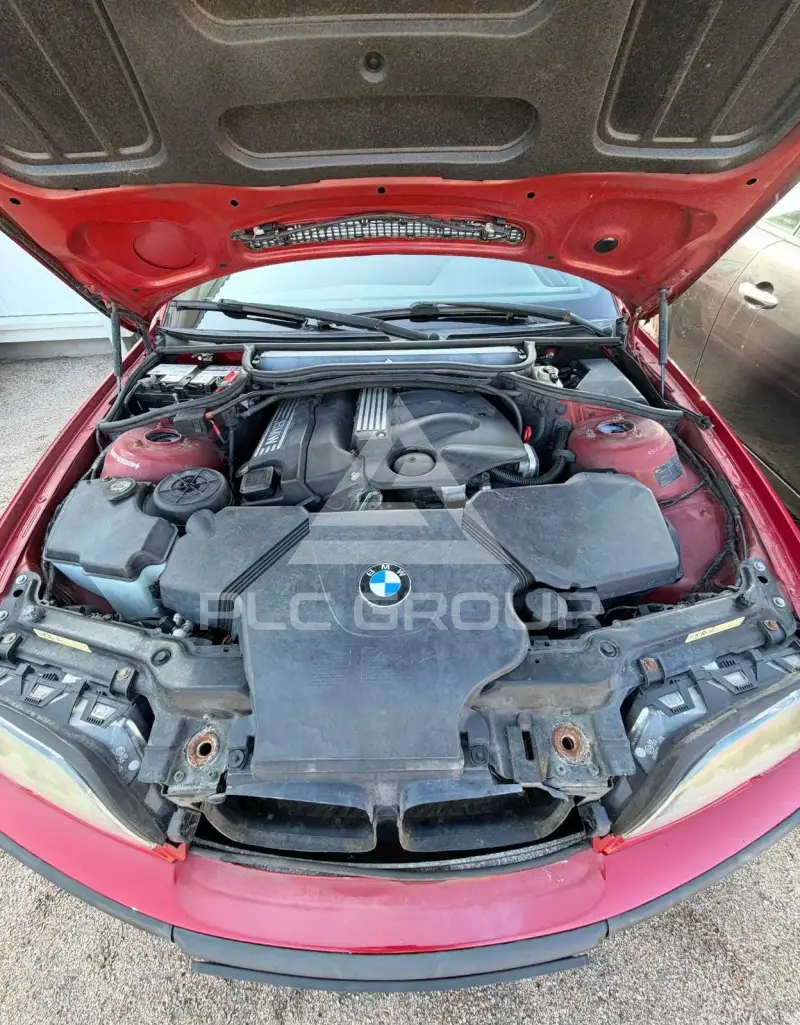 2003 BMW 330