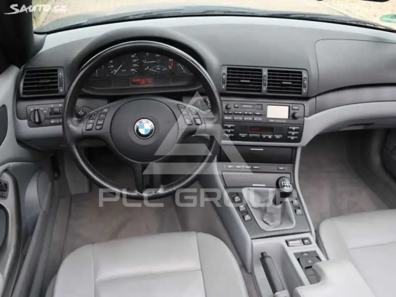 2003 BMW 330