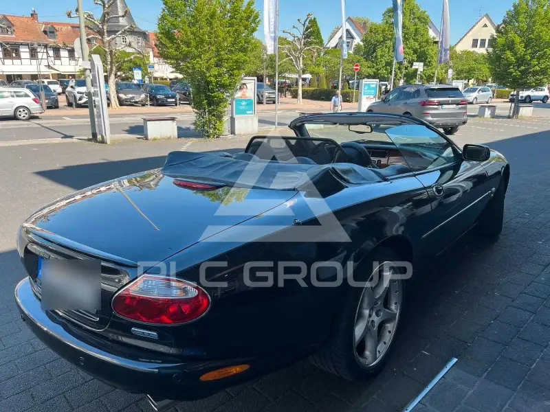 2003 Jaguar XKR
