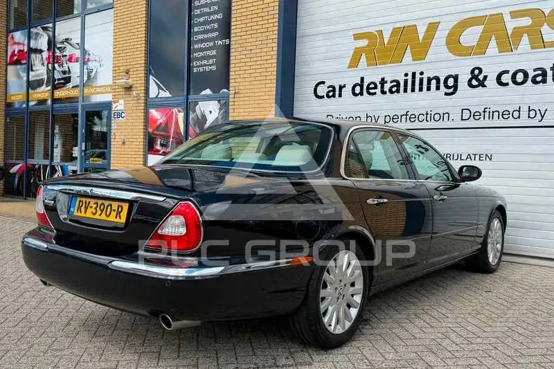 2003 Jaguar XJ