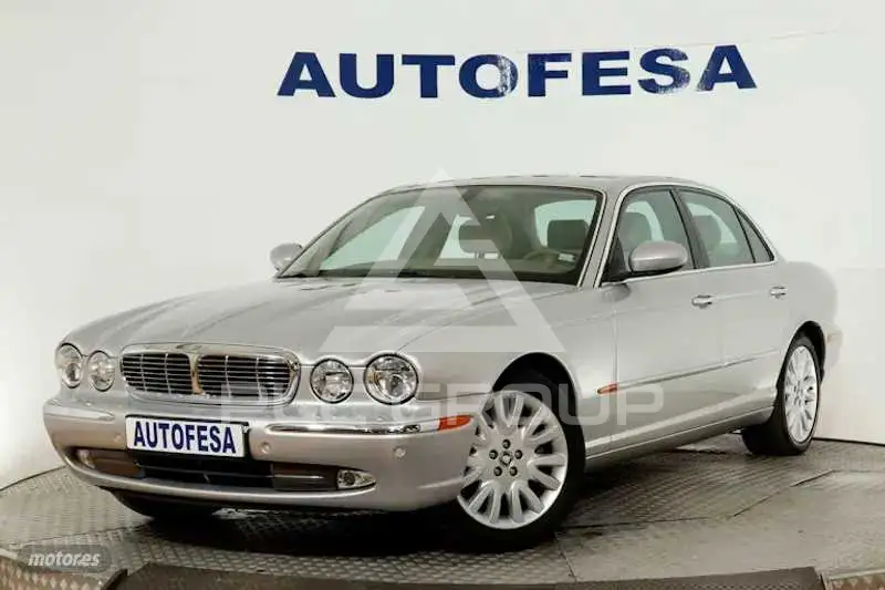 2003 Jaguar XJ