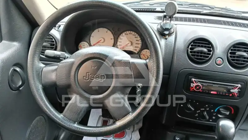 2003 Jeep CHEROKEE