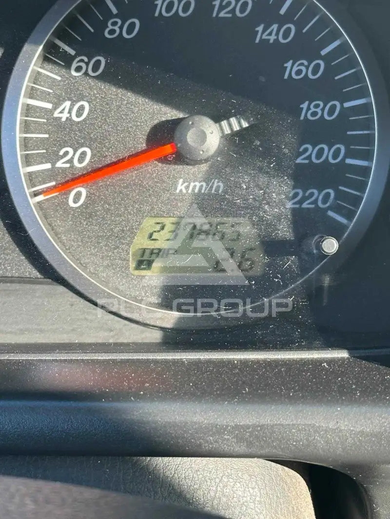 2003 Mazda 2