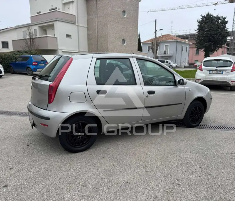 2003 Fiat Punto
